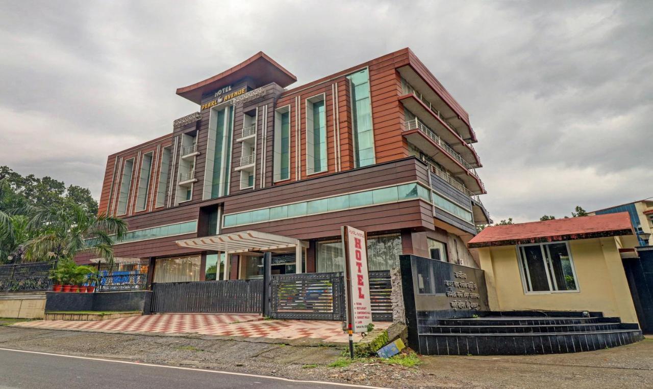 Готель Treebo Premium Pearl Avenue, Ring Road Деградун Екстер'єр фото
